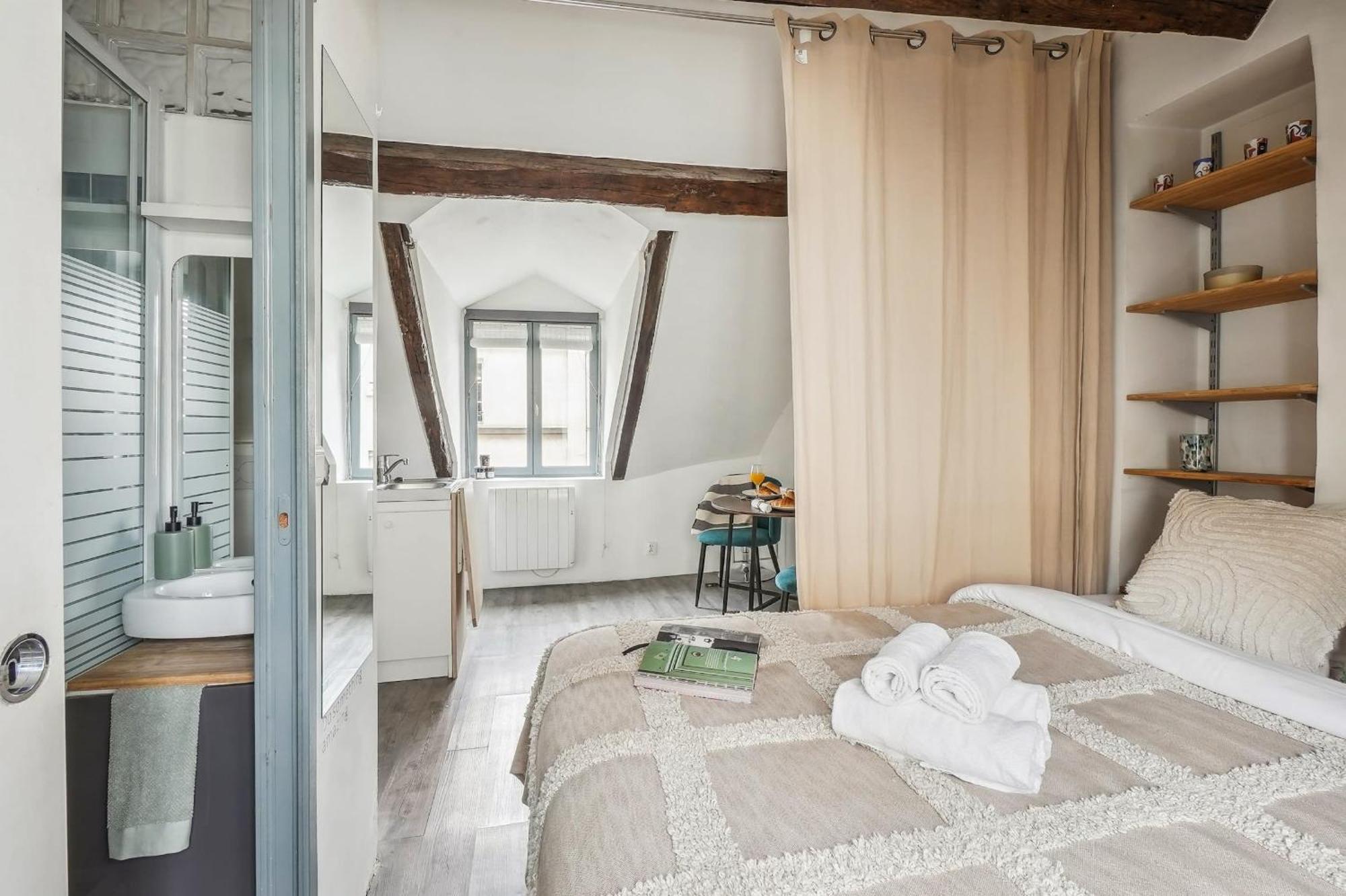 Place Des Vosges & Le Marais - Cityapartmentstay Parigi Esterno foto