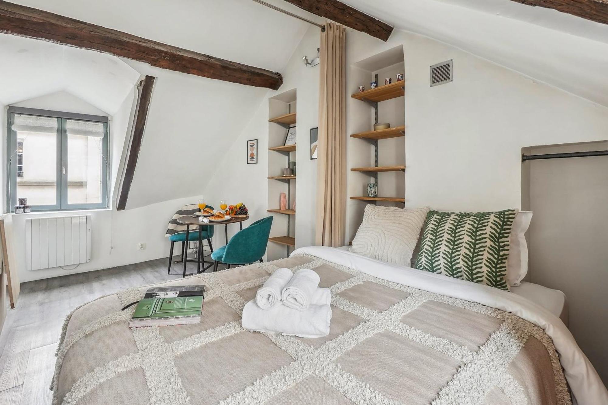 Place Des Vosges & Le Marais - Cityapartmentstay Parigi Esterno foto